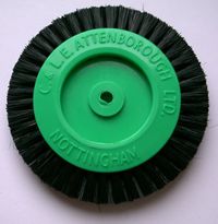 Plastic Centre 2-Row Brush